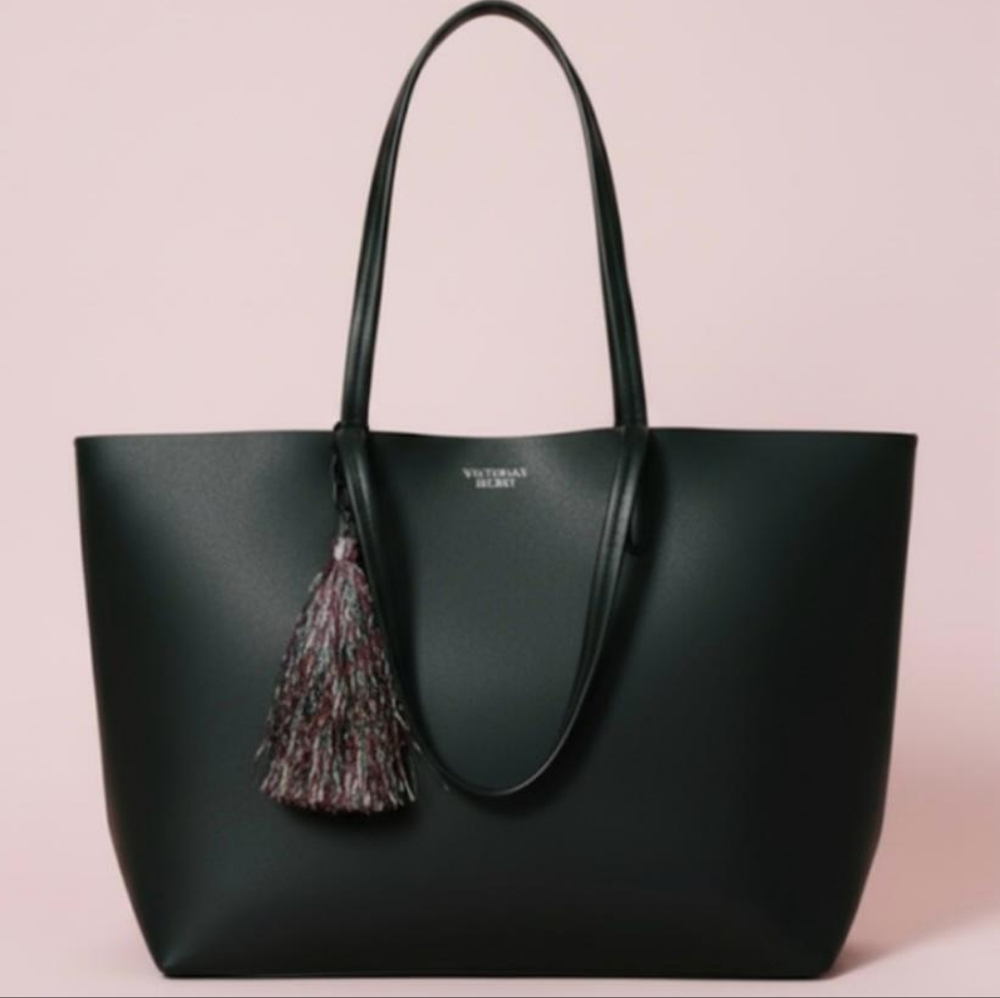 Victoria’s Secret Faux Leather Tote w/ Sparkly Keychain, 21.5"x13"x6".
